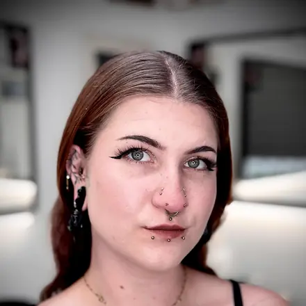 Mantis, rzadkie przekłucie czubka nosa, Mish Jarski Piercing Toruń